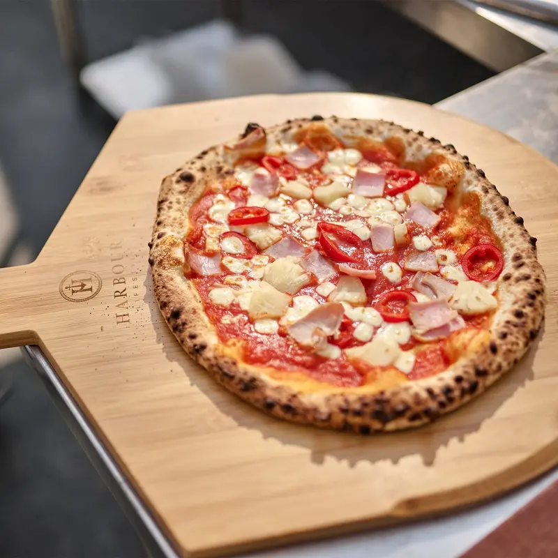 16-Inch Bamboo Pizza Board – Natural Wood Grain Finish 1