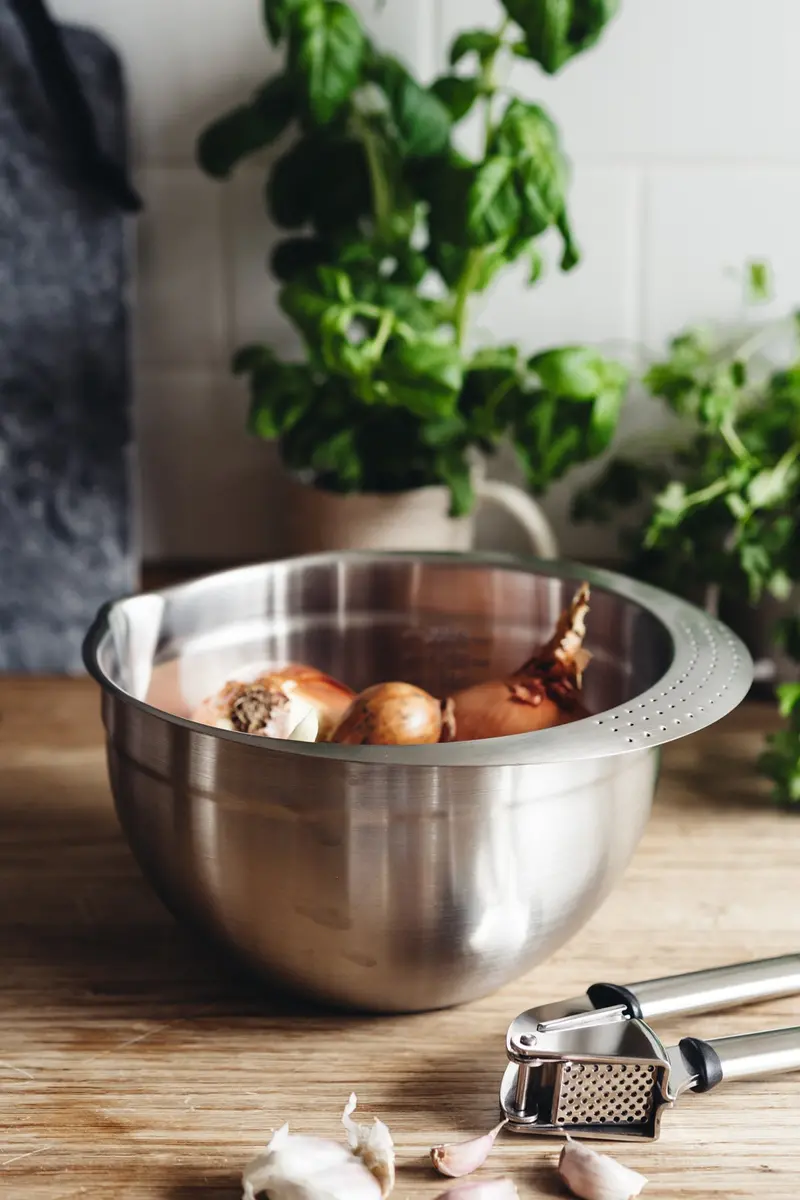 2.8 L Stainless Steel Mixing Bowl 1