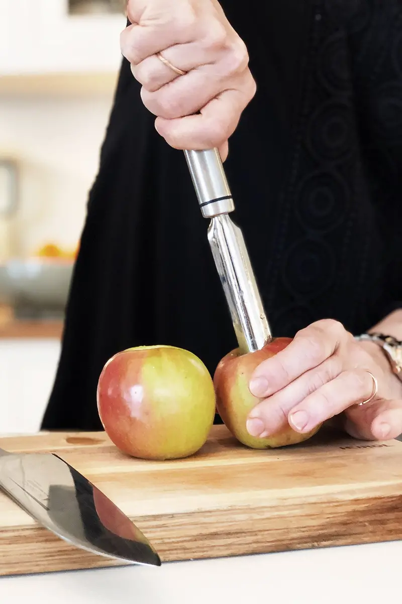 22 Cm Apple Corer – Stainless Steel With Comfort Grip 1