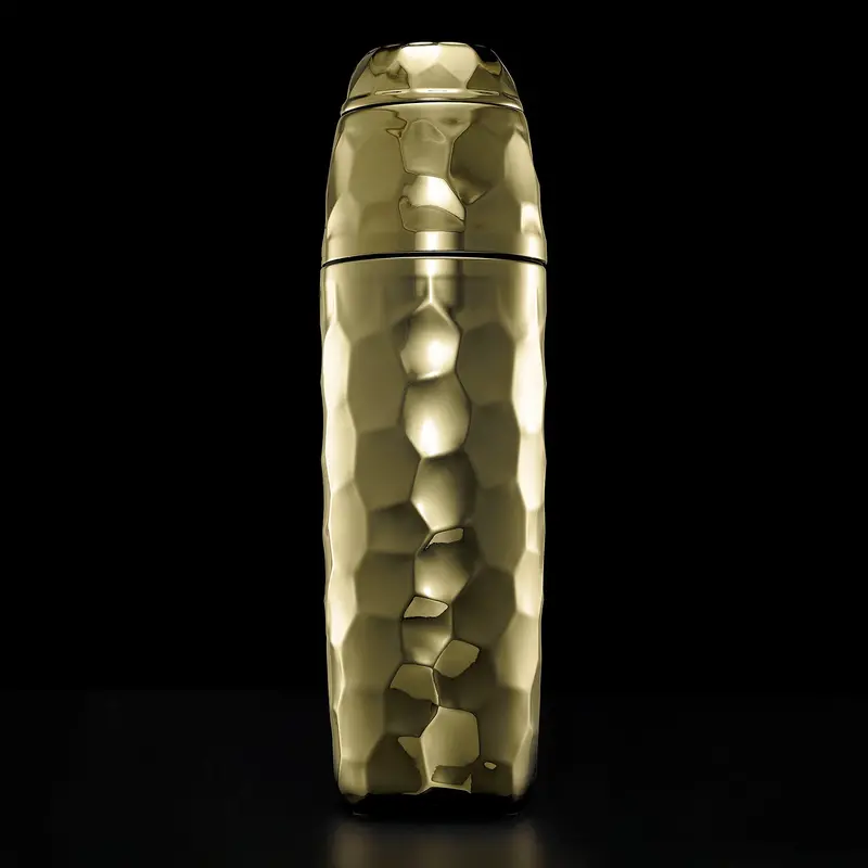 Elegant Gold-Finish Cocktail Shaker – 740 Ml 1