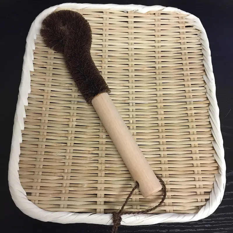 Hemp Palm Tawashi Scrub Brush – Ergonomic Cat-Hand Design 1