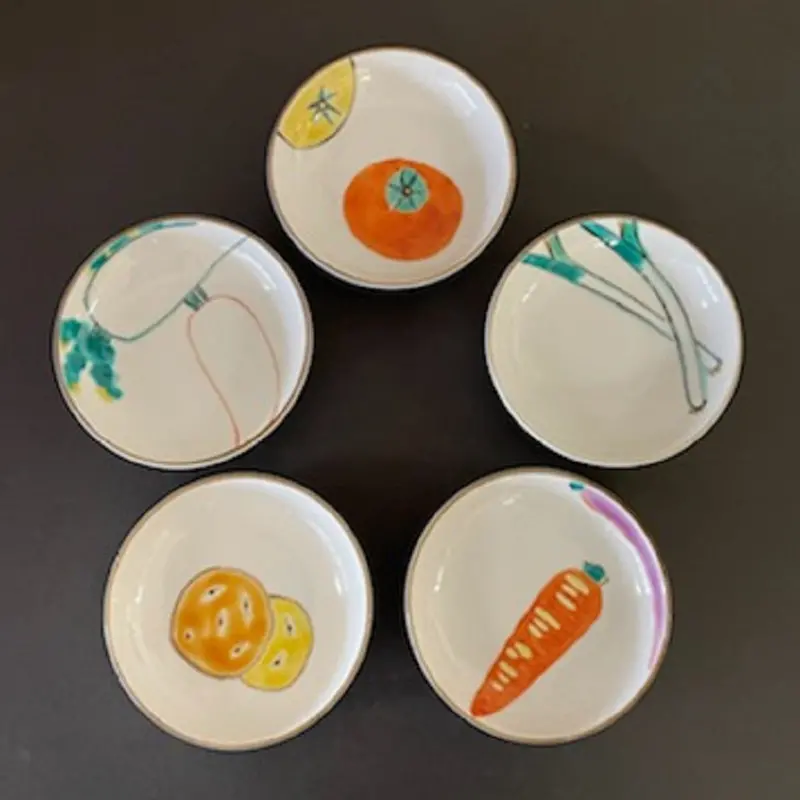 Kutani Ware Sauce Dishes – Fukuyasai Five-Piece Decorative Ceramic Set 1