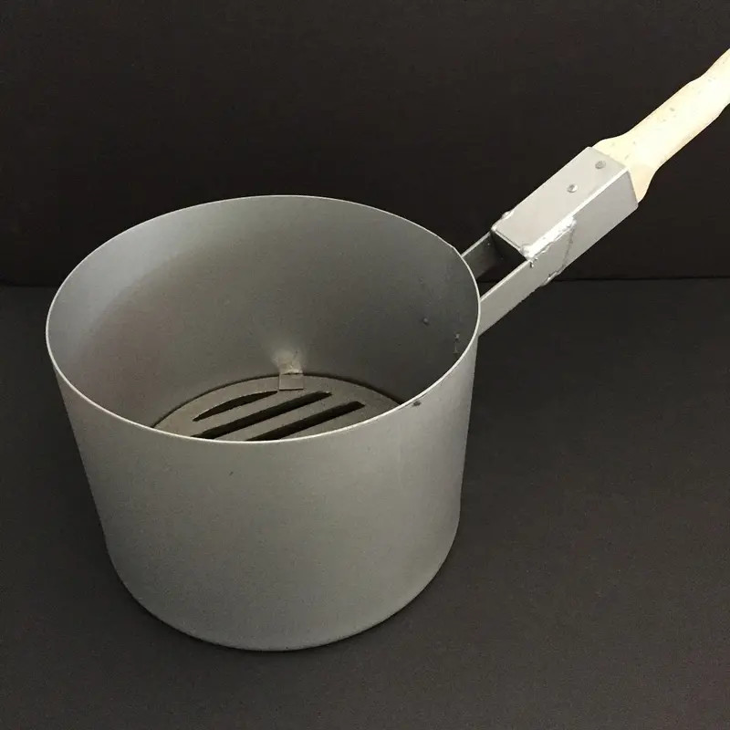 Large Charcoal Starter Pan For Efficient Ignition 1