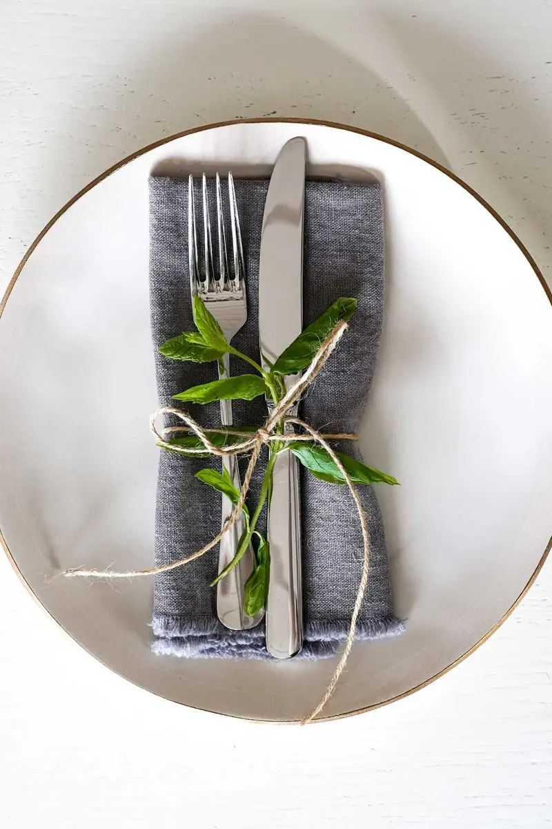 Linen Napkin In Ash Gray With Herringbone Weave 1