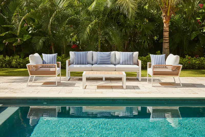 Morlaix Hampton-Style 4-Piece Outdoor Lounge Set: White Aluminium Frame, Acacia Wood Table & All-Weather Cushions 1