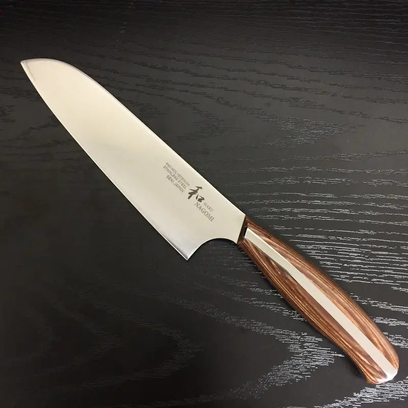 Nagomi "Wa" Santoku Knife – 7-Inch (18 Cm) All-Purpose Blade 1