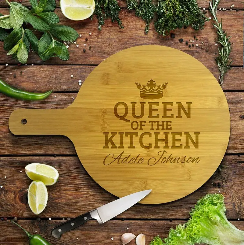 Queen Of The Kitchen Round Bamboo Serving Board 1