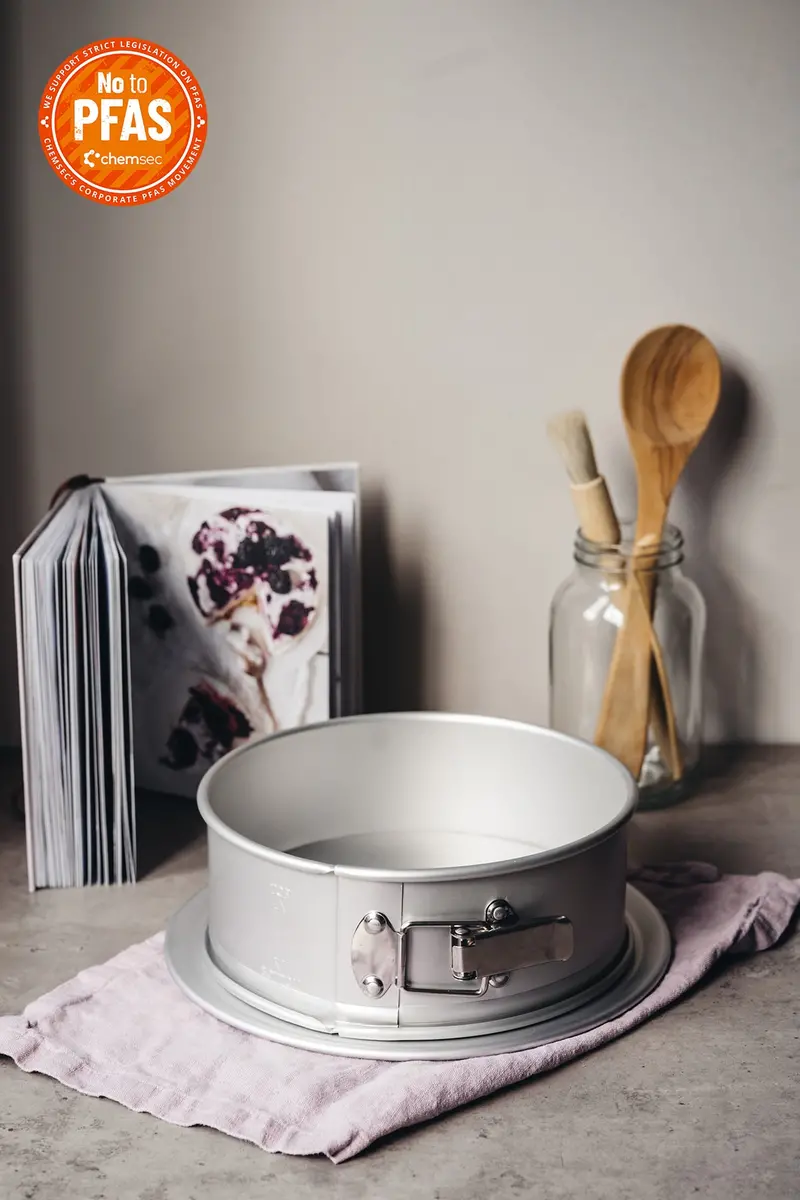 Removable Bakeware Base – 23 × 7.6 Cm, Anodized Aluminum 1