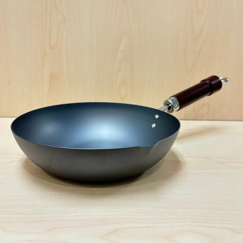 River Light Kiwame Pre-Seasoned Deep Skillet 1