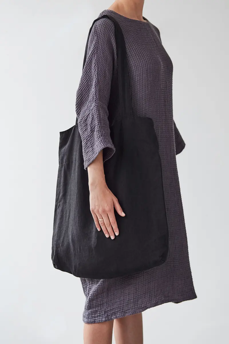Solid Black Linen Tote Bag – Minimalist & Functional 1