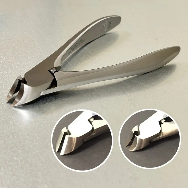 Suwada Precision Nail Clipper With Protective Carrying Case 1